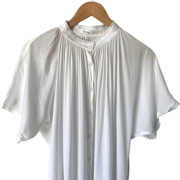Elegant White Button-Down Dress - Picture 2 of 12